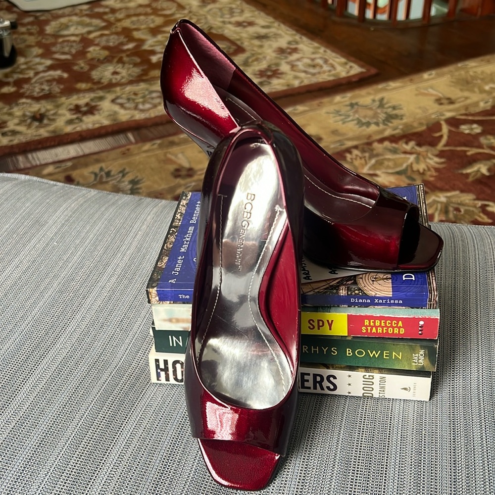 BCBG Generation Ariel Pumps Ruby Red Patent Peep Toe Heels